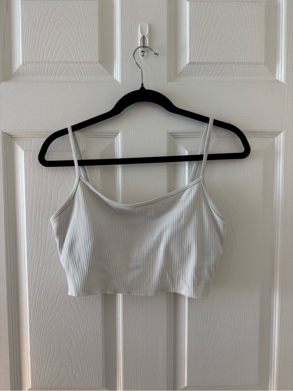 Ribbed cropped white tank top